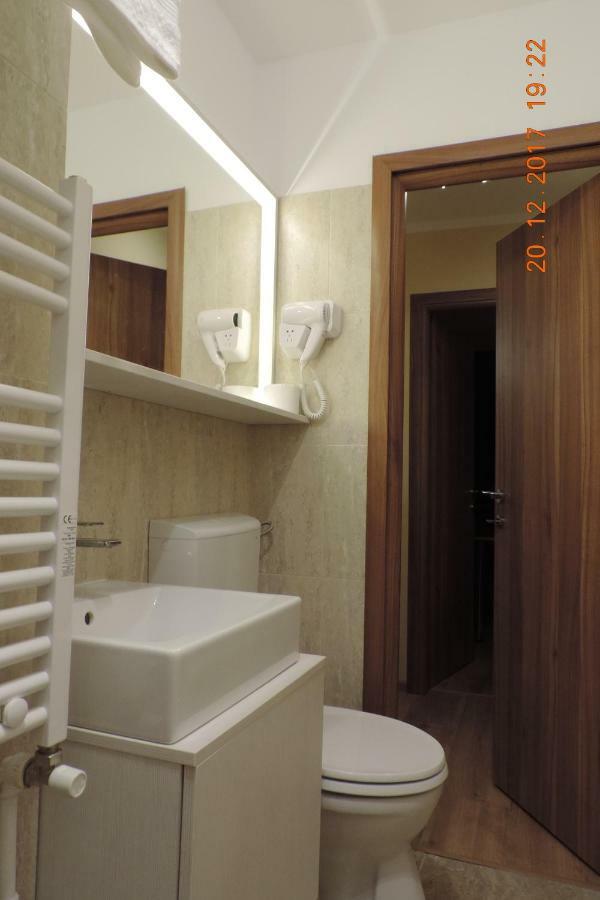 The Best Location Accommodation ブカレスト エクステリア 写真
