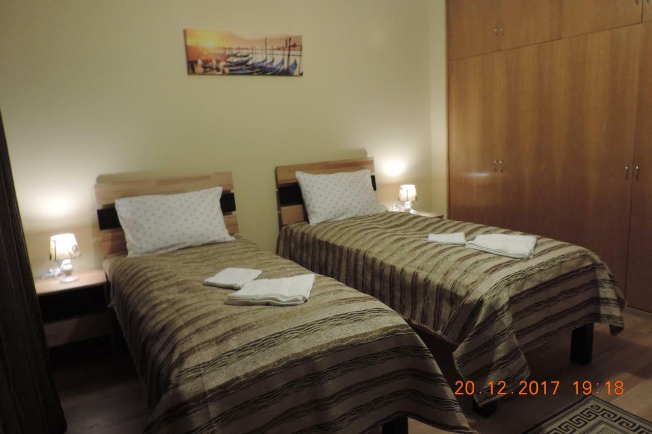 The Best Location Accommodation ブカレスト エクステリア 写真